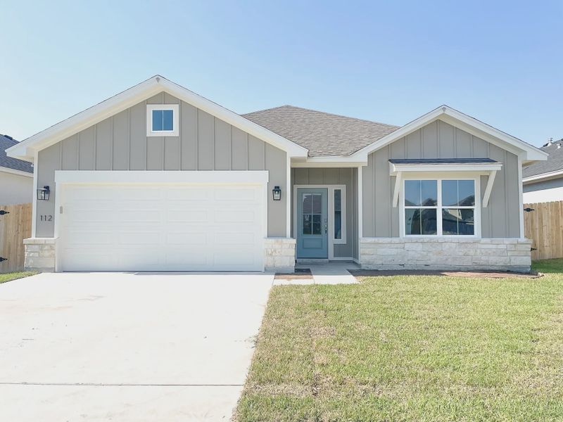 Representative exterior photo of a completed home built from the Kingsland by Steve Klein Custom Builder in TerraVista, Victoria, TX (Image 16).