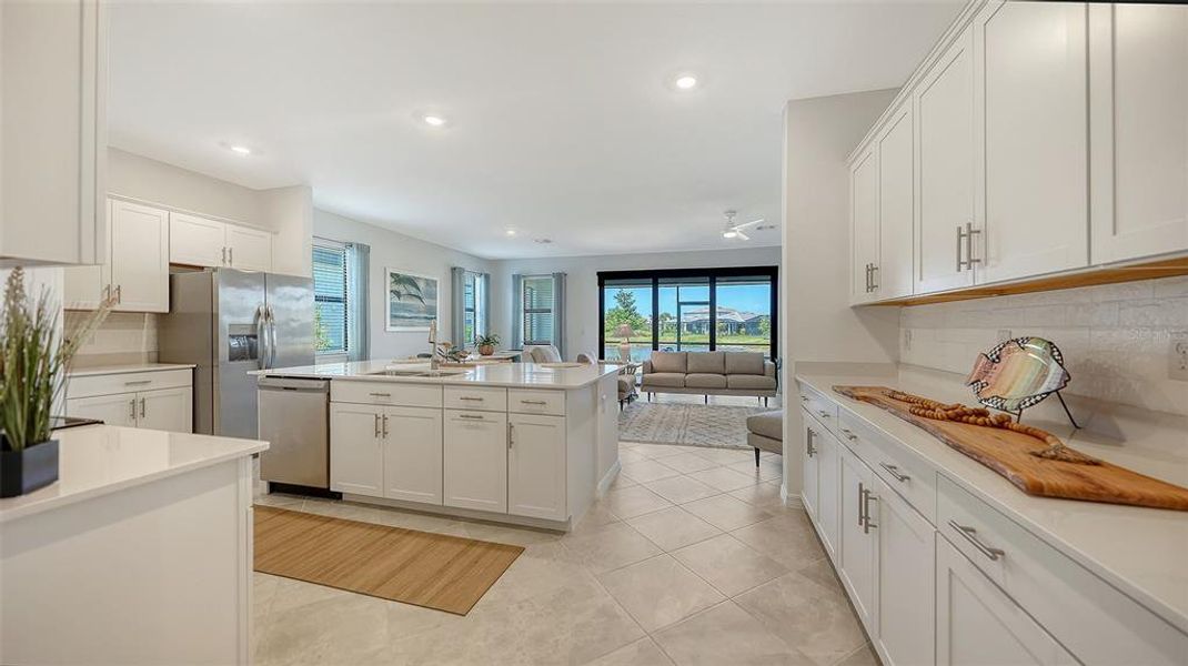 Furnished interior view inside a new home in , Venice (Image 38).