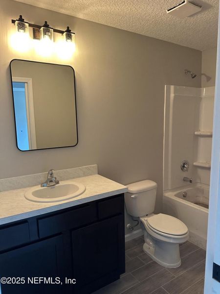 Furnished interior view inside a new home in , Keystone Heights (Image 6).