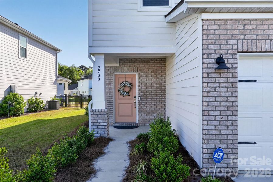 Exterior details and patio area of a home in , Longs (Image 27).