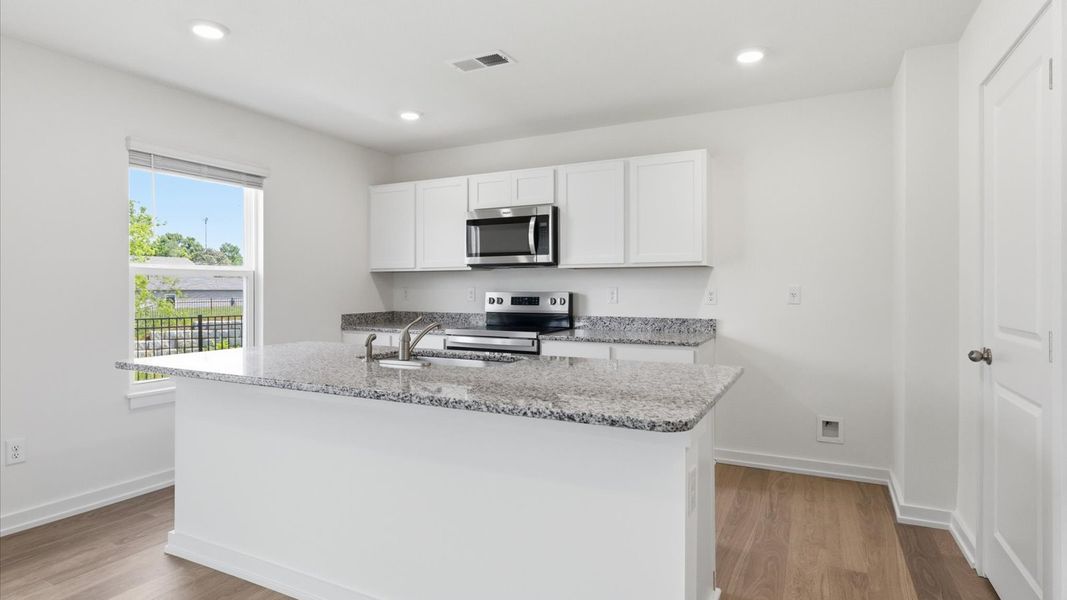 Furnished interior view inside a new home in Oak Hill, Vonore (Image 5).