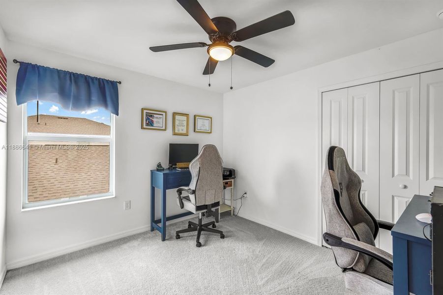 Image 22 of a home in .