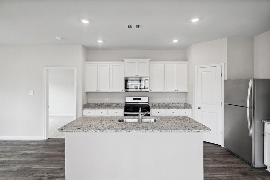 Furnished interior view inside a new home in Magnolia Woods, Magnolia (Image 7).