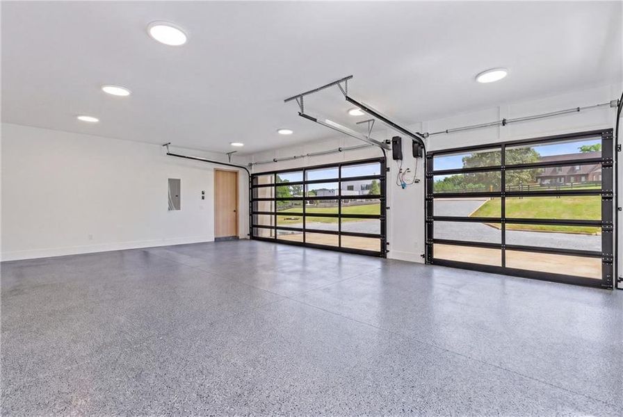 Spacious, unfurnished interior of a new home in , Sugar Hill (Image 87).