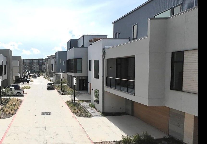 (construction photos - professional photos upon completion) (construction photos - professional photos upon completion)