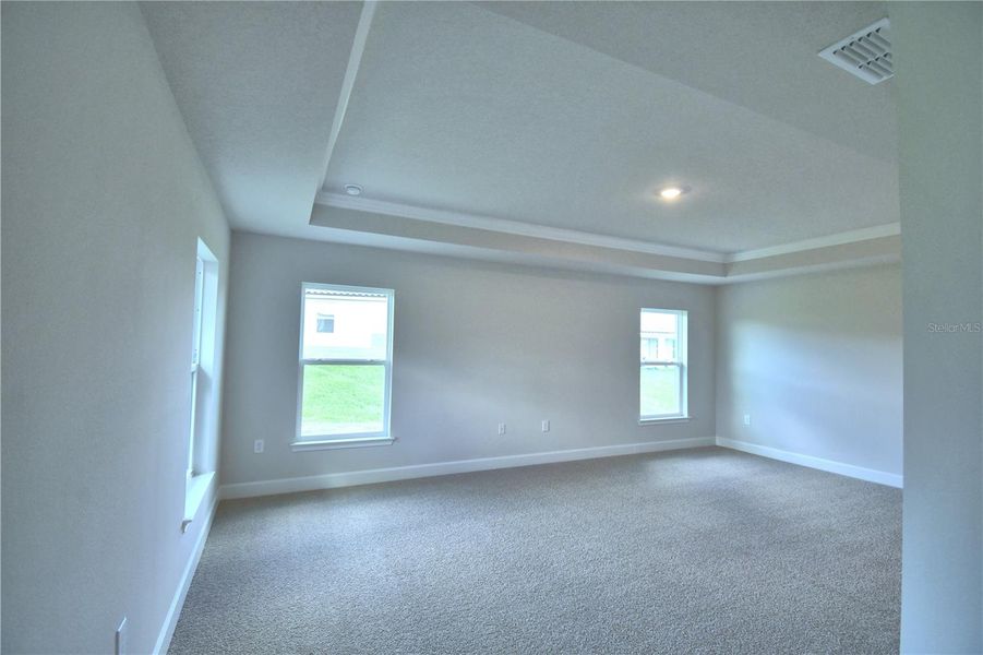 Spacious, unfurnished interior of a new home in Lake Juliana Estates, Auburndale (Image 29).