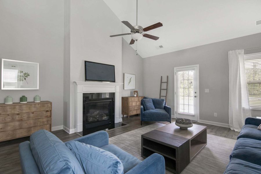 Representative furnished interior of a home built from the Rivermist by Caviness & Cates Communities in Maggie Way, Wendell (Image 164).