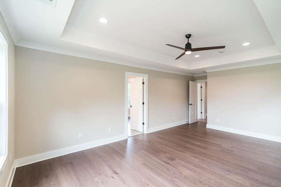 Spacious, unfurnished interior of a new home in , Decatur (Image 17).