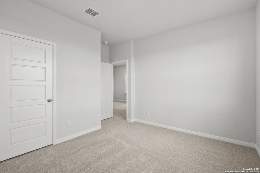 Spacious, unfurnished interior of a new home in Katzer Ranch, Converse (Image 19).