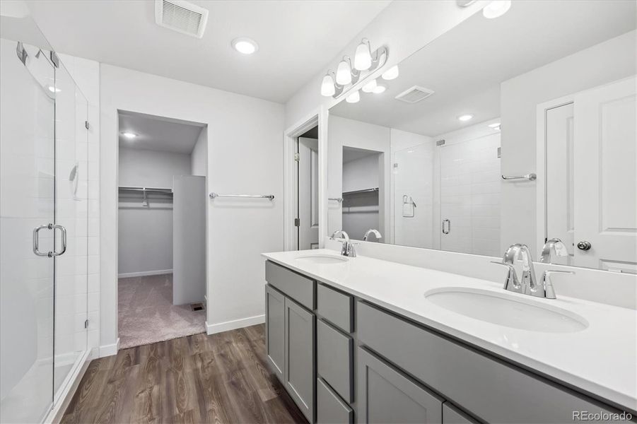 Furnished interior view inside a new home in Sweetgrass, Dacono (Image 7).