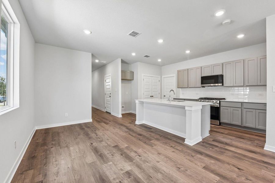 Furnished interior view inside a new home in Trinity Ranch, Elgin (Image 5).