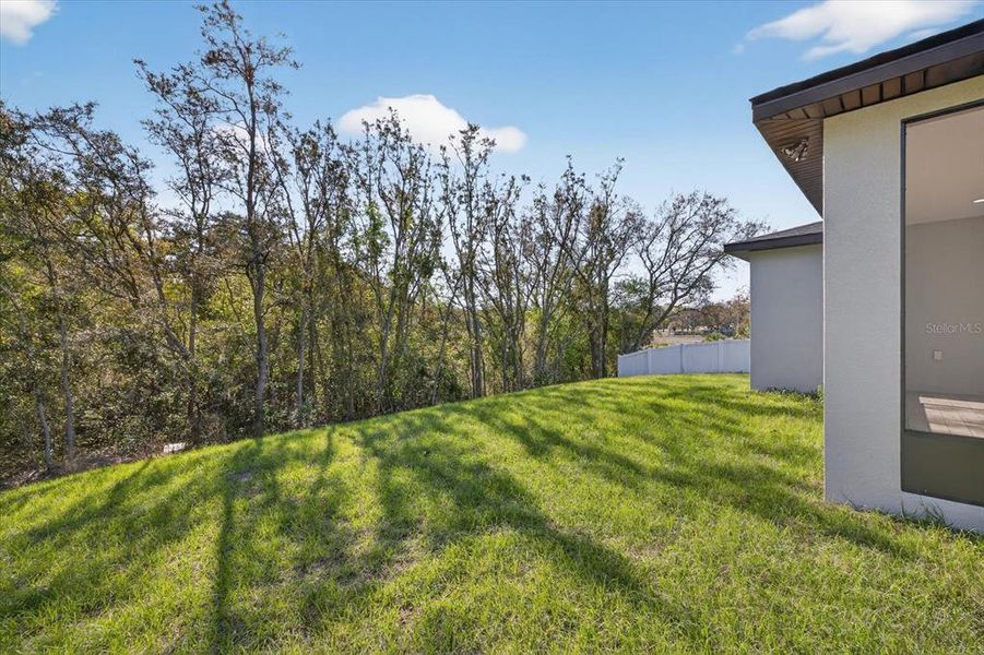 Exterior details and patio area of a home in , Spring Hill (Image 22).