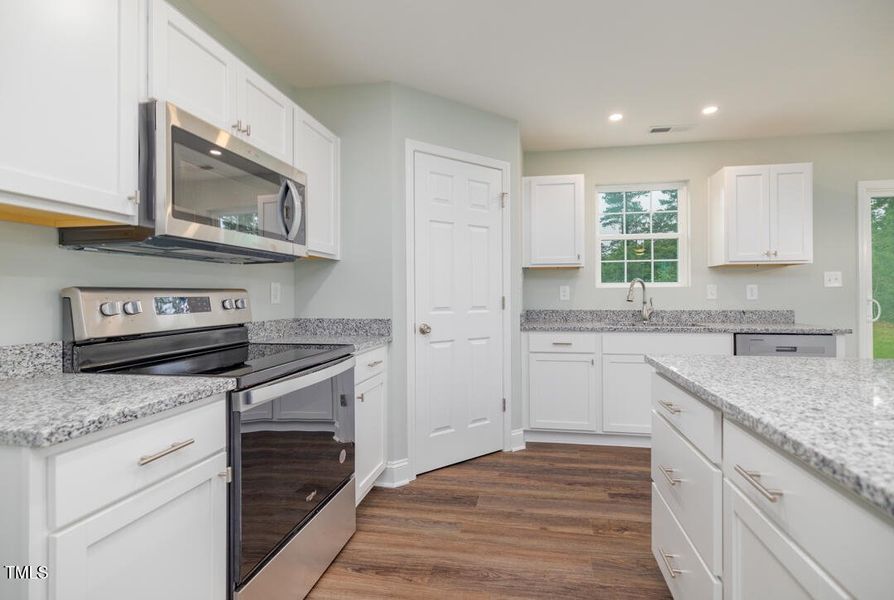 1291-Roanoke-Chapel-Rd-8