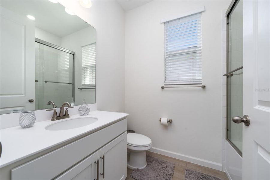 Furnished interior view inside a new home in Seasons at Big Sky, Kissimmee (Image 8).