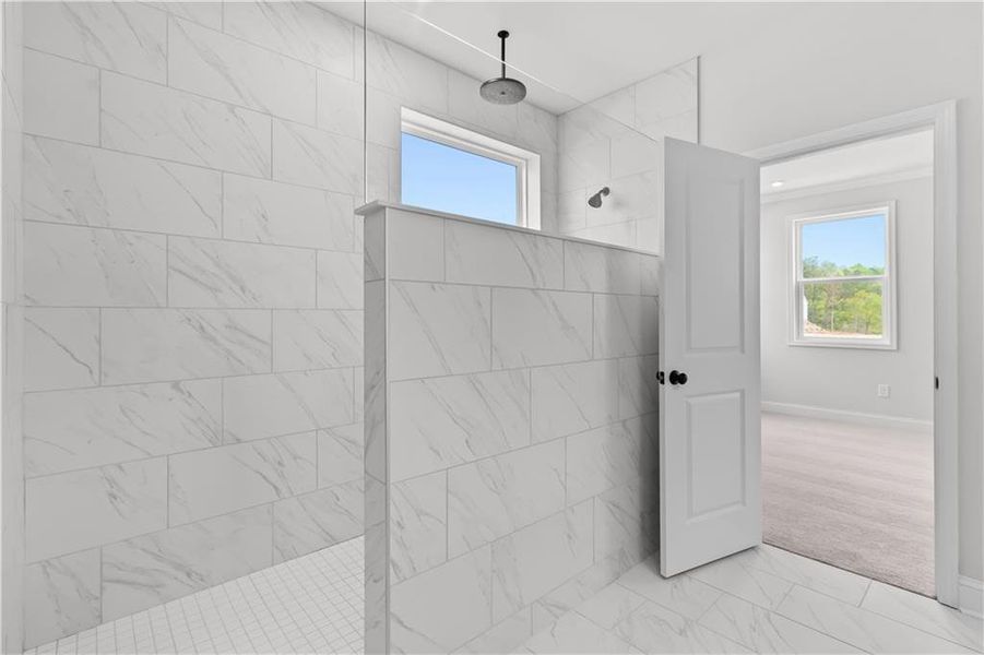 Image 40 of a home in Acacia.