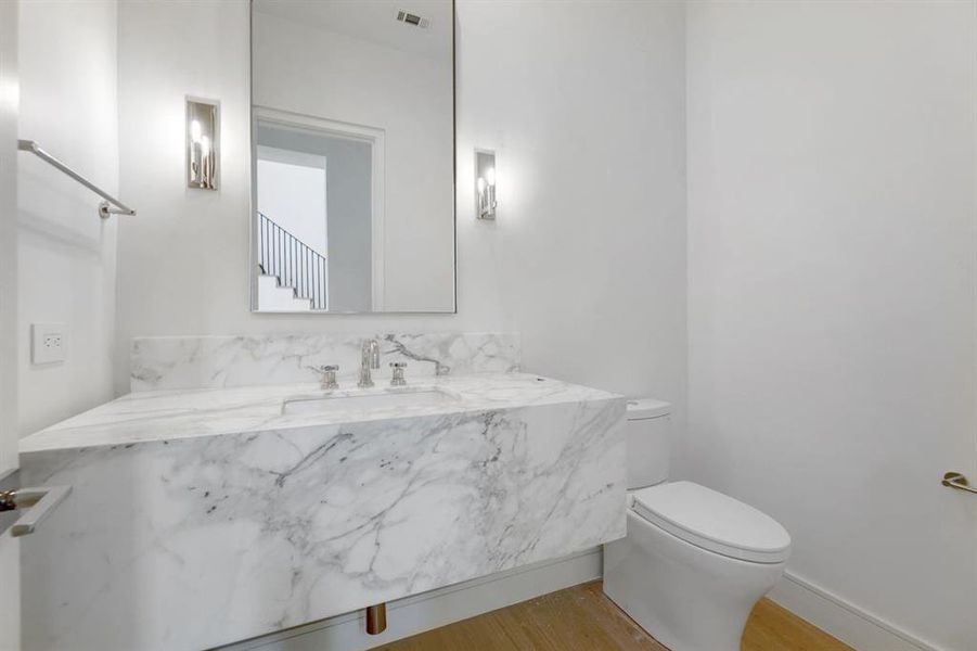 Furnished interior view inside a new home in Amarra Villas, Austin (Image 27).