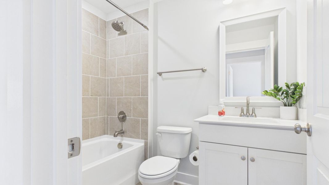 Furnished interior view inside a new home in Hewing Farms, Summerville (Image 47).