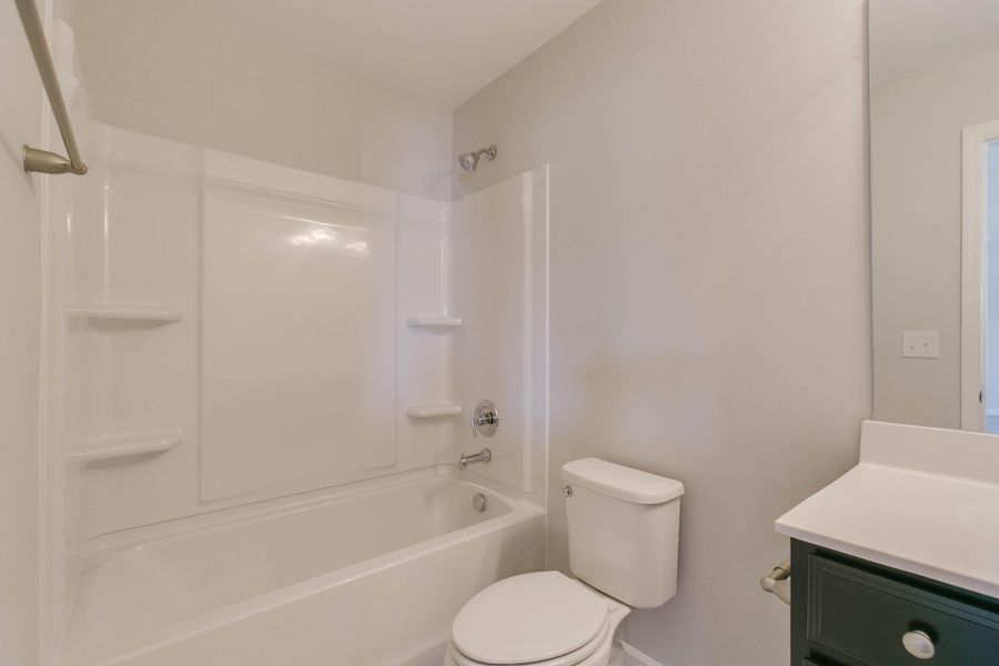 24 Hampshire 2nd Bath