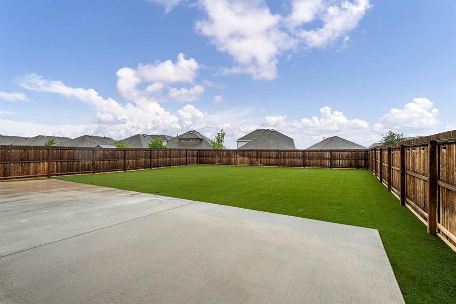 Huge PRIVATE back yard. Not one window looking in from other homes.