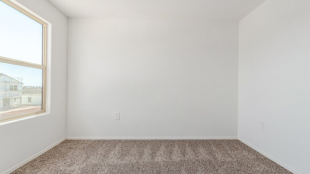 Spacious, unfurnished interior of a new home in Coronet at Gladden Farms, Marana (Image 28).