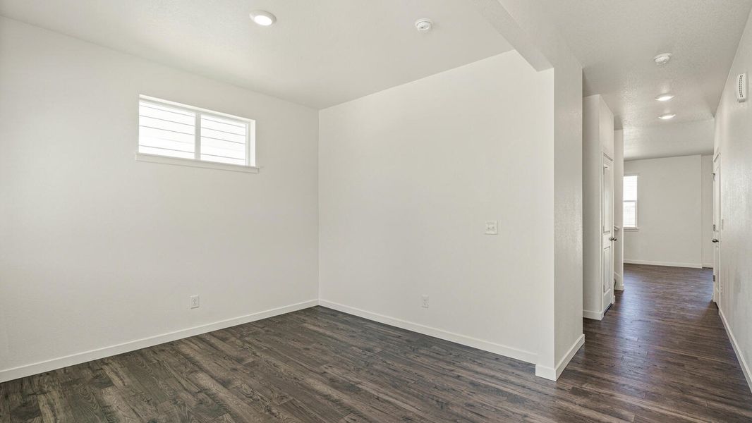 Spacious, unfurnished interior of a new home in Silver Peaks, Lochbuie (Image 13).