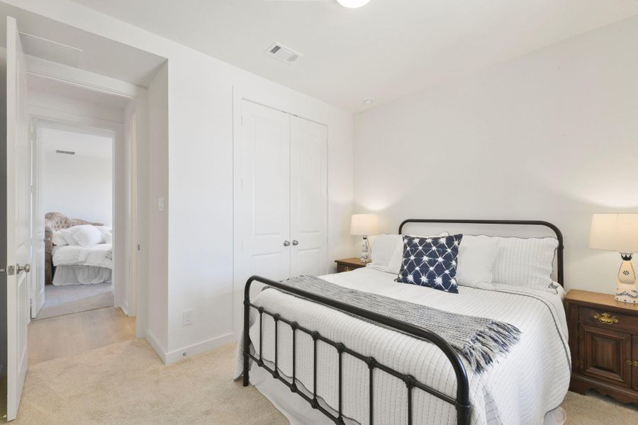 Furnished interior view inside a new home in Riceland: 42ft. lots, Mont Belvieu (Image 31).