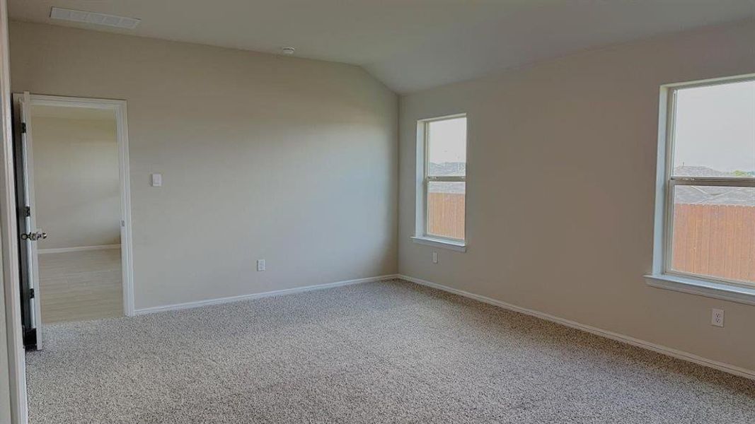 Spacious, unfurnished interior of a new home in Highlands at Chapel Creek, Fort Worth (Image 21).