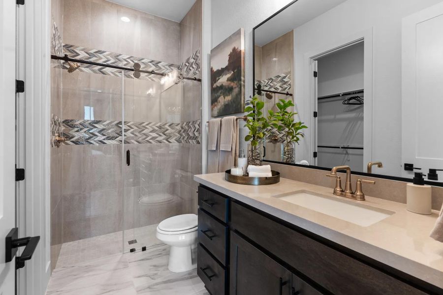 The Gracelyn Bathroom 4