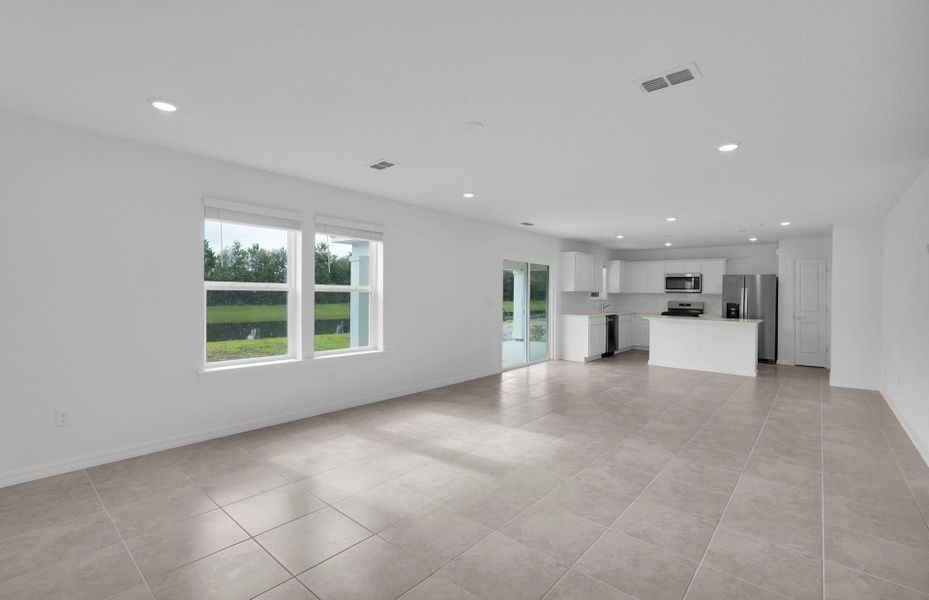 Spacious, unfurnished interior of a new home in Wells Landing, Jacksonville (Image 17). Spacious, unfurnished interior of a new home in Wells Landing, Jacksonville (Image 17).