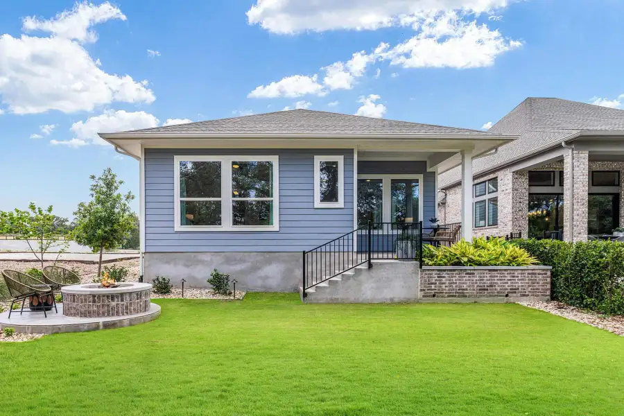 Representative exterior details of a home built from the The Paulino by David Weekley Homes in Kissing Tree – Grove Series, San Marcos (Image 3).