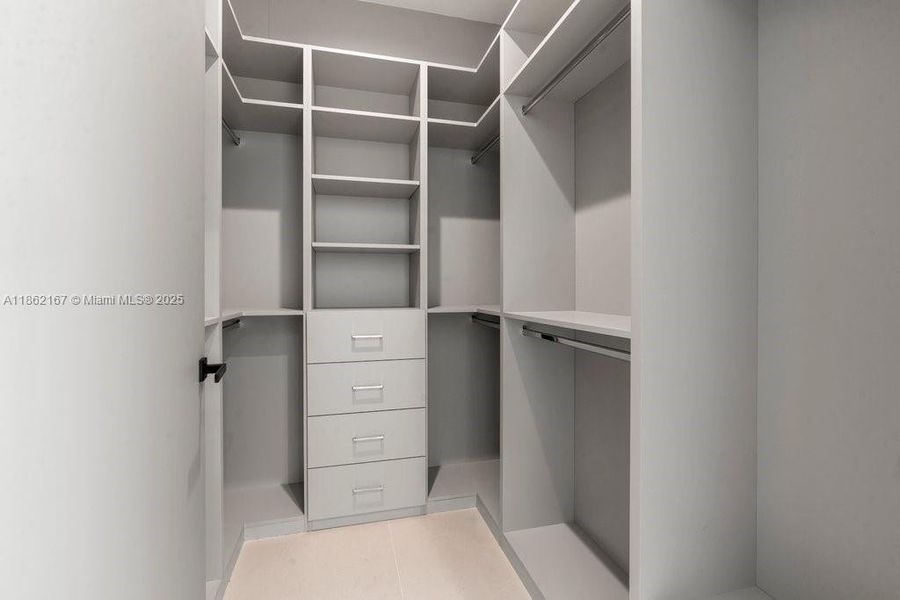 Furnished interior view inside a new home in , Fort Lauderdale (Image 32).