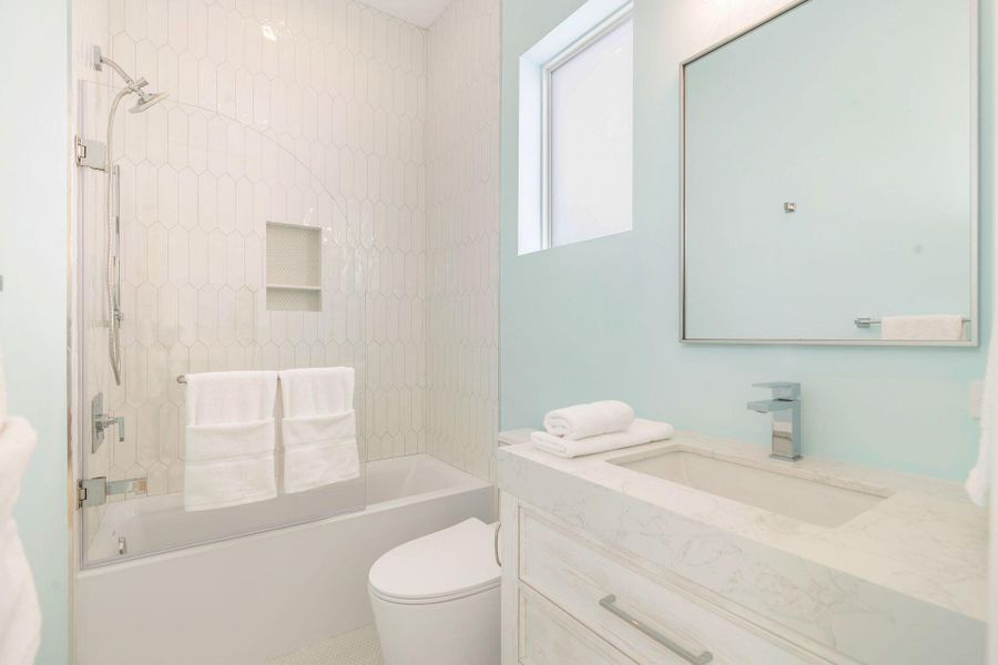 Furnished interior view inside a new home in , West Palm Beach (Image 7).