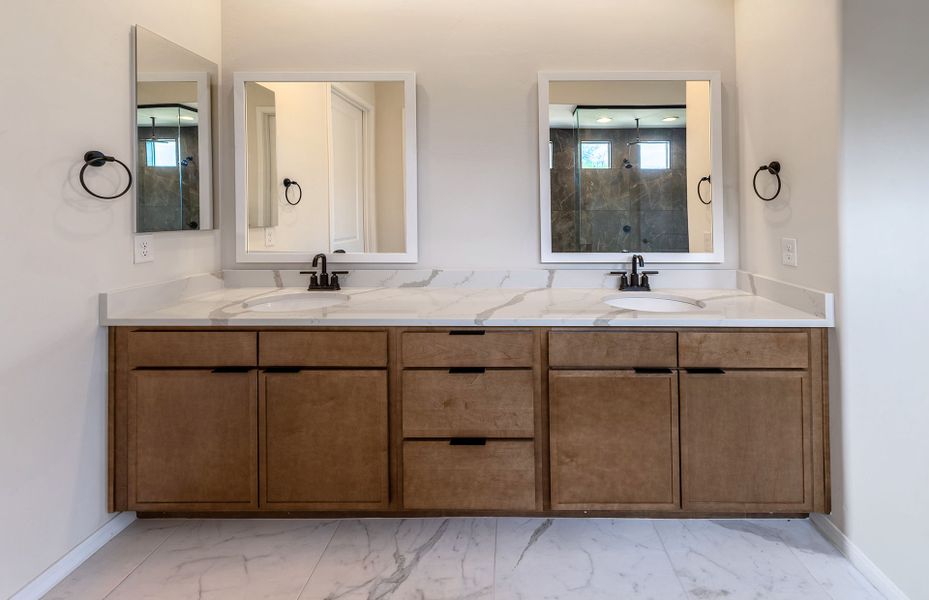 Furnished interior view inside a new home in Vistoso Canyon Estates, Oro Valley (Image 6). Furnished interior view inside a new home in Vistoso Canyon Estates, Oro Valley (Image 6).