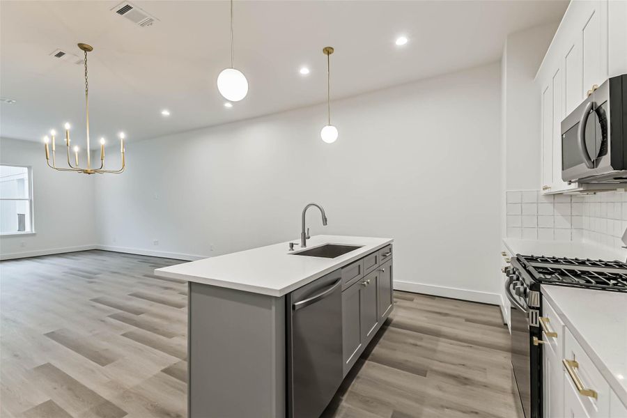 Furnished interior view inside a new home in , Houston (Image 7).