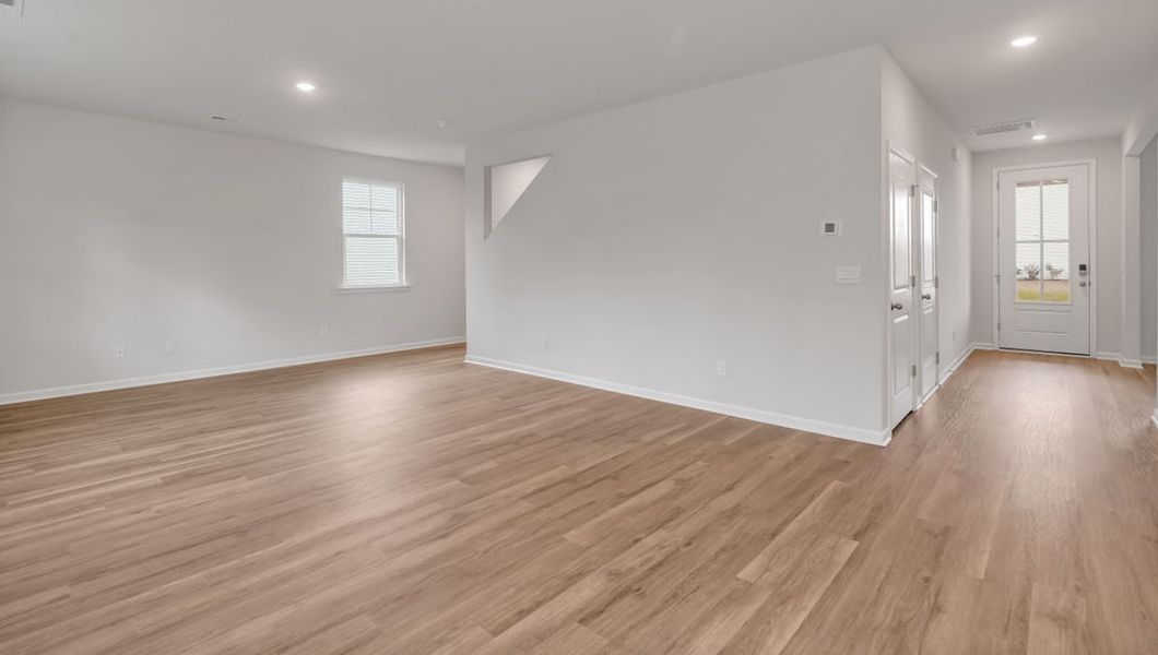 Representative unfurnished interior of a home built from the GLYNN by D.R. Horton in Grayson Park, Leland (Image 19).