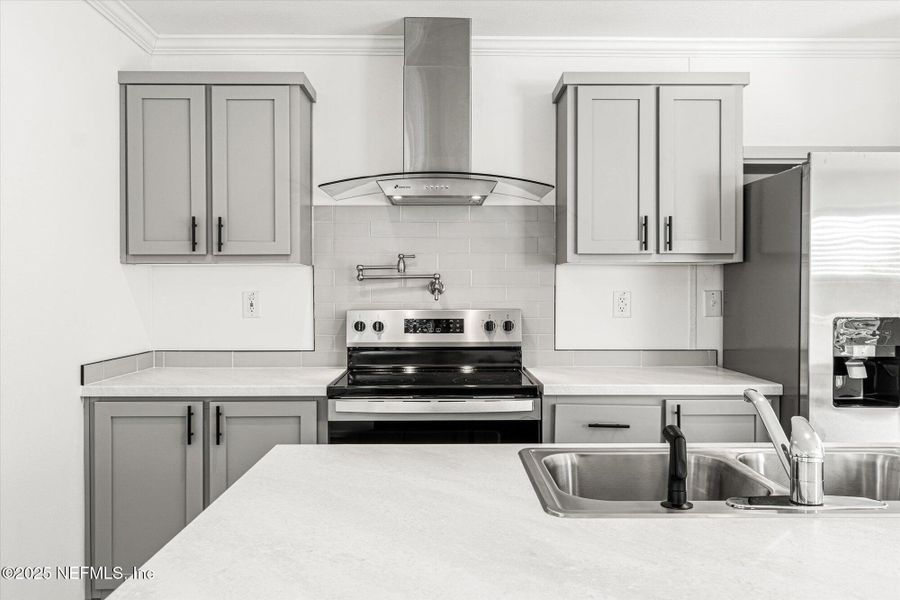 Furnished interior view inside a new home in , East Palatka (Image 8).