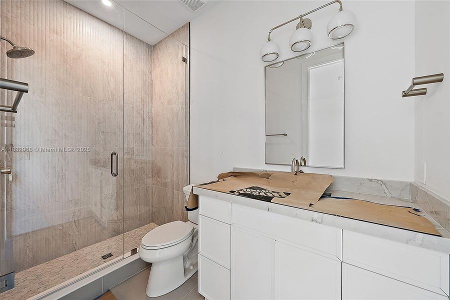 Guest Bathroom Guest Bathroom