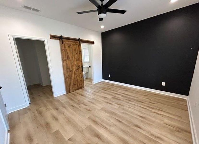 Spacious, unfurnished interior of a new home in , Buchanan (Image 22).