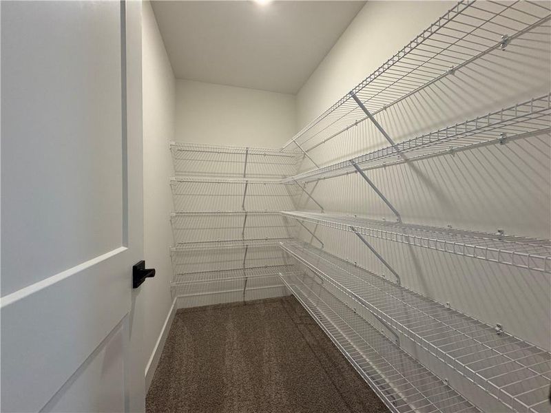 Spacious, unfurnished interior of a new home in Tuscany Hills, Douglasville (Image 16).