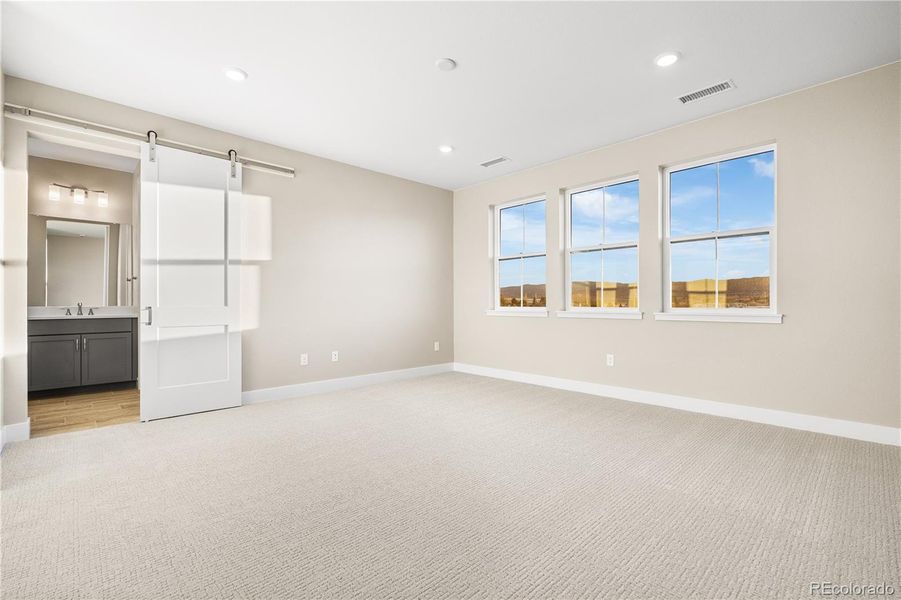 Spacious, unfurnished interior of a new home in Stargaze at Solstice, Littleton (Image 36).