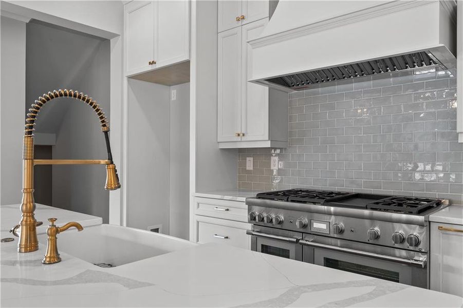 Furnished interior view inside a new home in Crossroads, Milton (Image 8). Furnished interior view inside a new home in Crossroads, Milton (Image 8).