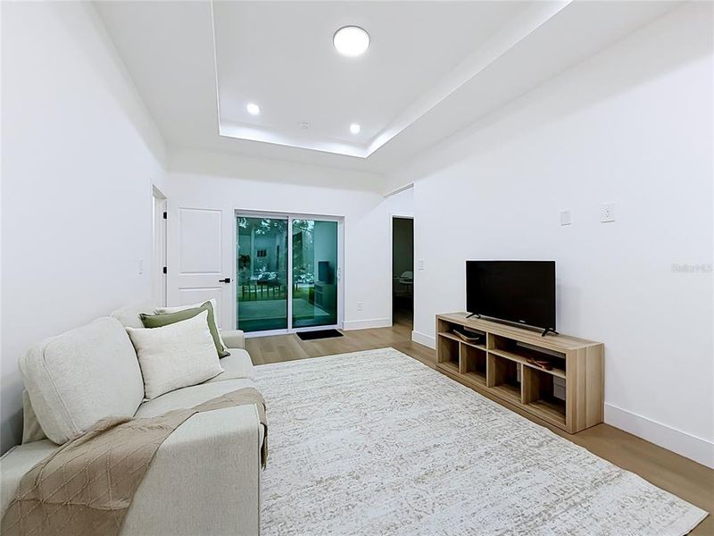Furnished interior view inside a new home in , Orlando (Image 14).