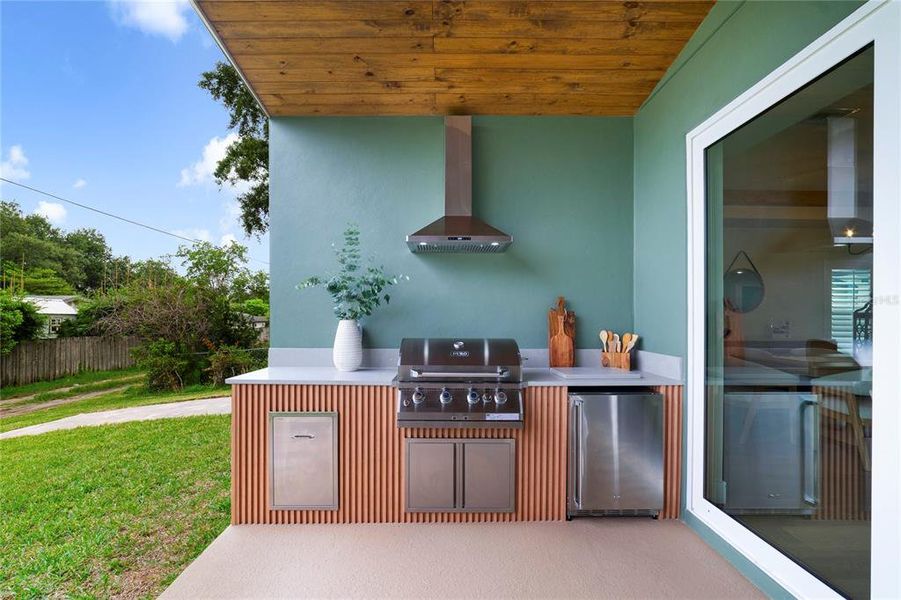 Exterior details and patio area of a home in , Winter Garden (Image 4). Exterior details and patio area of a home in , Winter Garden (Image 4).