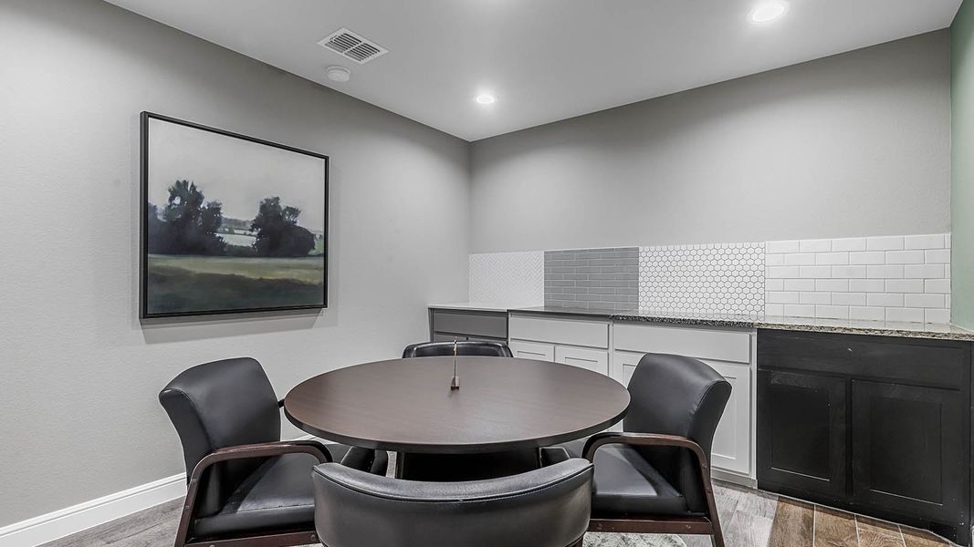 Furnished interior view inside a new home in Sandstone Estates, Granbury (Image 33). Furnished interior view inside a new home in Sandstone Estates, Granbury (Image 33).