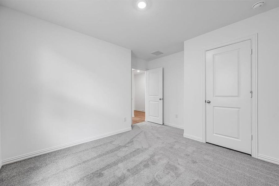 Spacious, unfurnished interior of a new home in River Ridge, Crandall (Image 25). Spacious, unfurnished interior of a new home in River Ridge, Crandall (Image 25).