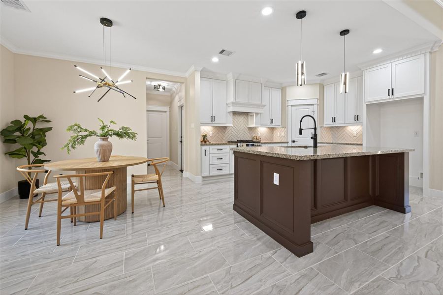 Furnished interior view inside a new home in , Dayton (Image 9).