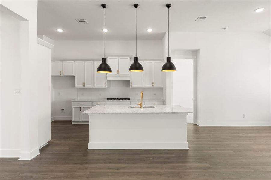 13. 7245 Ladybug - Kitchen 13. 7245 Ladybug - Kitchen