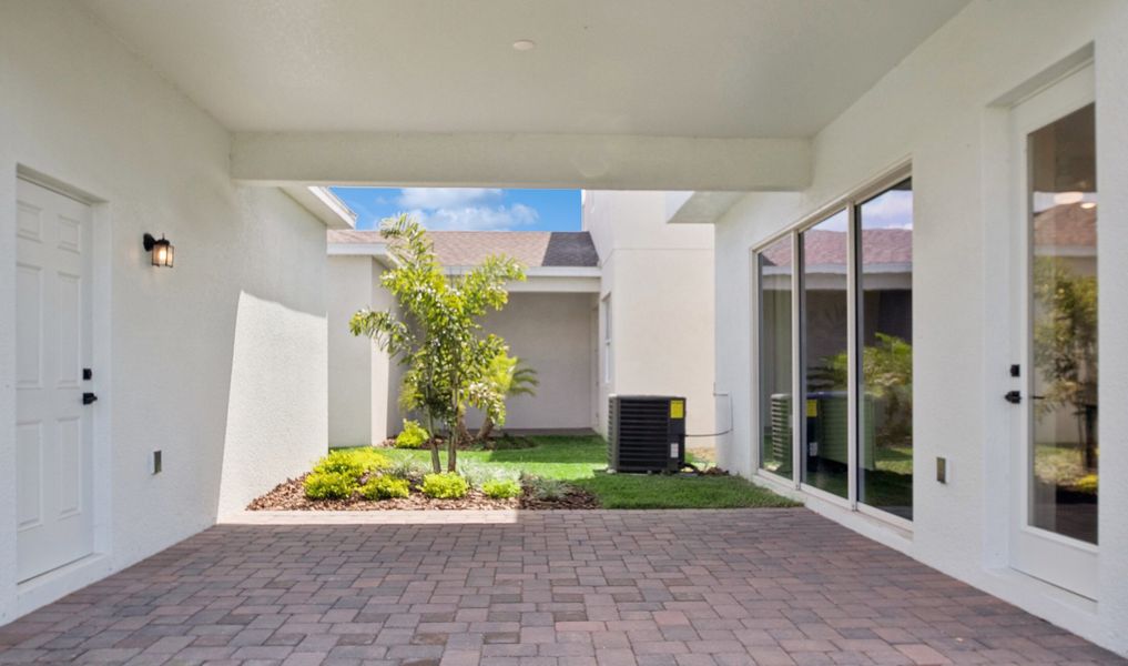 Covered lanai for outdoor enjoyment