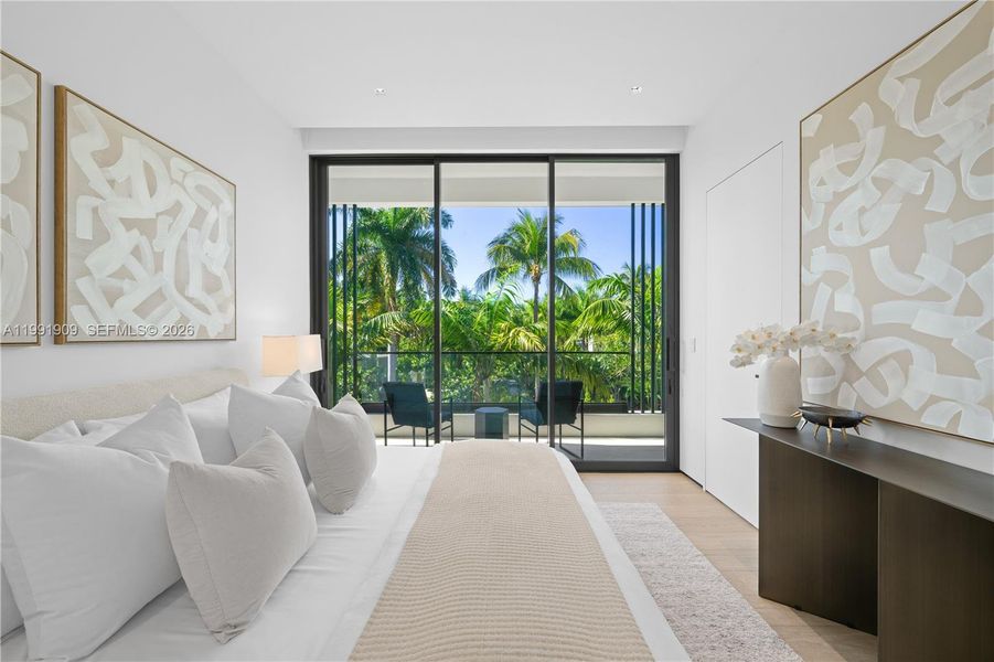Furnished interior view inside a new home in , Miami Beach (Image 45).