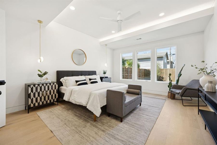 Furnished interior view inside a new home in , Dallas (Image 25).